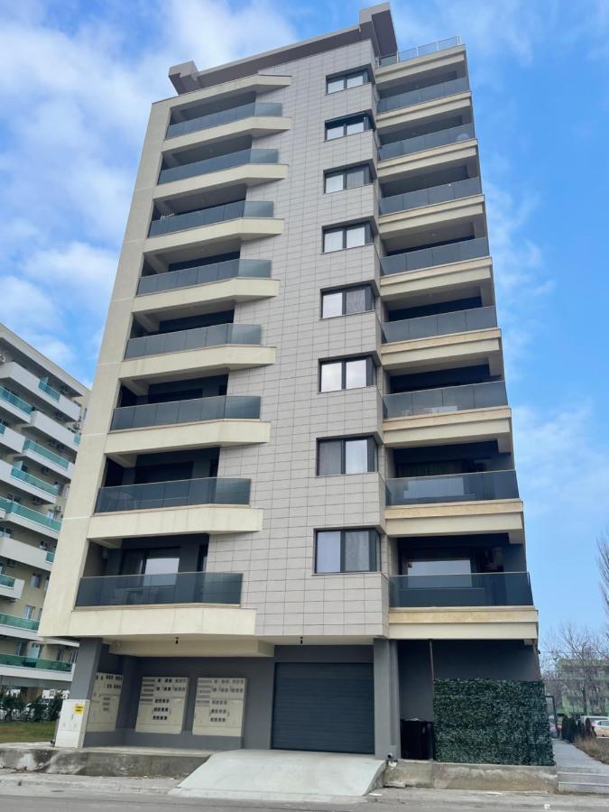 Myamar Apartment Mamaia Exterior photo