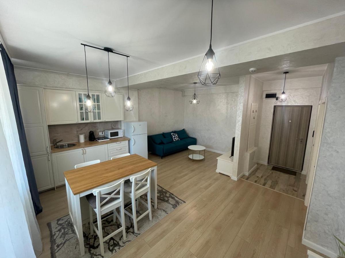 Myamar Apartment Mamaia Exterior photo