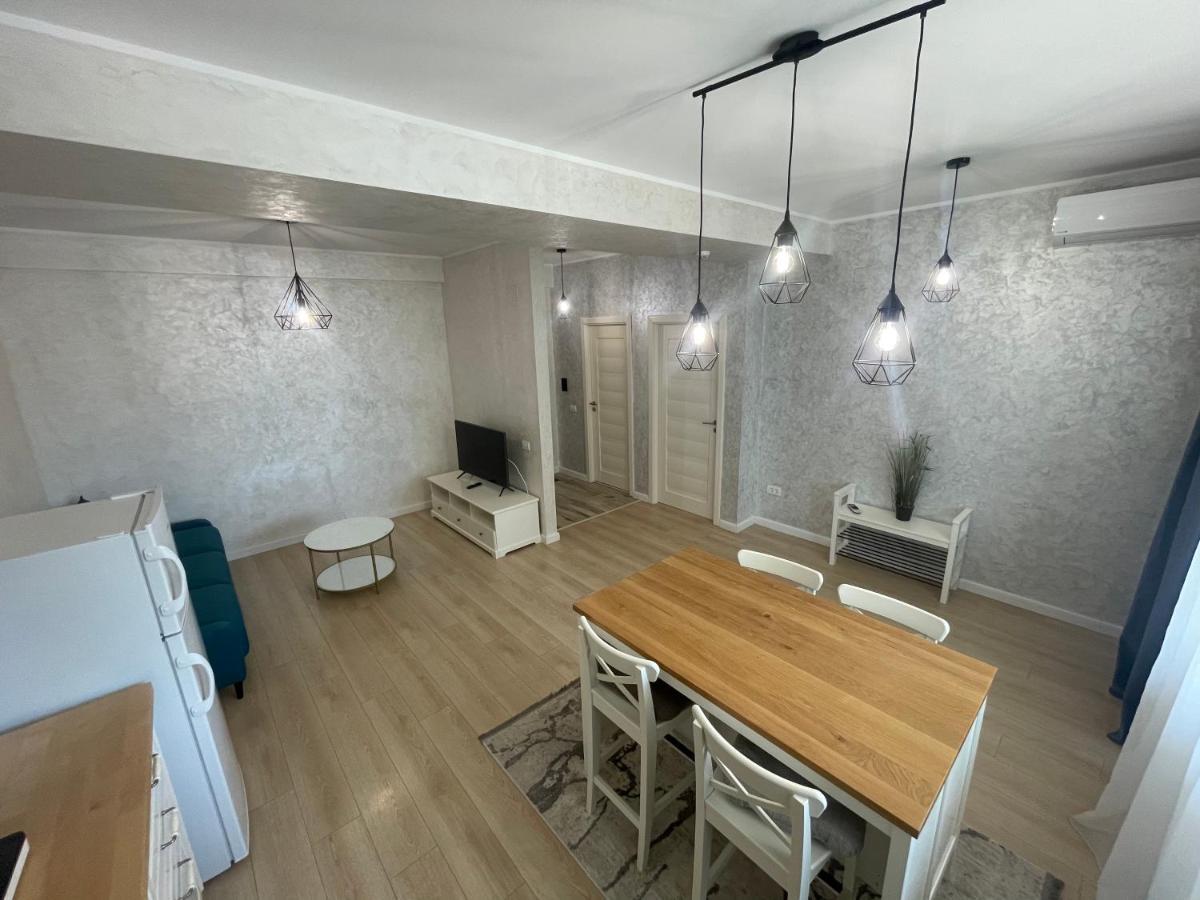 Myamar Apartment Mamaia Exterior photo
