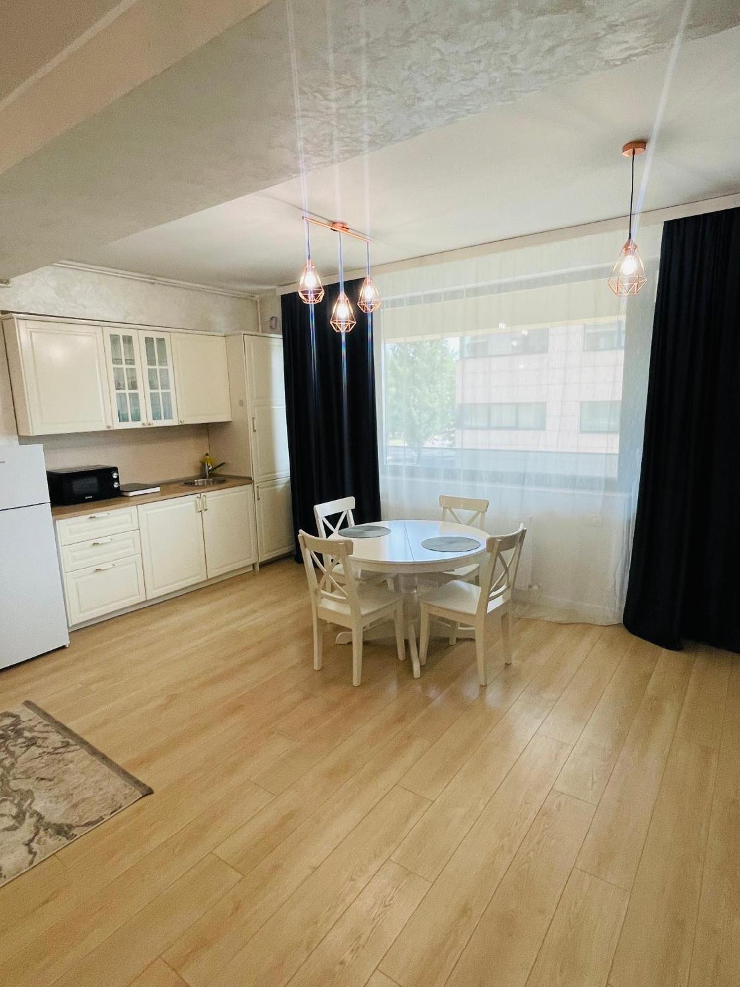 Myamar Apartment Mamaia Exterior photo